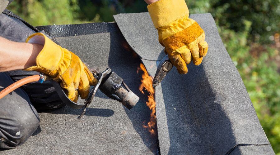Expert Emergency Roof Repairs services in Clarence, NY